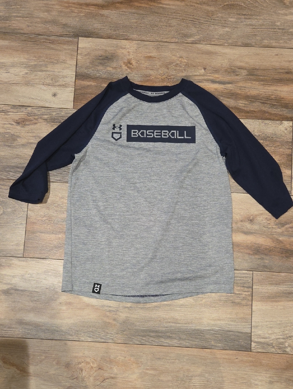 Under Armour Gray & Navy Baseball Raglan Tee - Boys